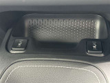 ★シートヒーター★運転席・助手席に装備!座面と背もたれを素早く温めます!