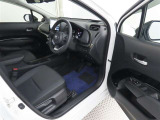 【禁煙車の定義】当店の定義・・・☆タバコ臭くない事☆コゲがない事☆灰皿等の喫煙器具が未使用の事 以上3項目をクリアした場合【禁煙車】と表示します。(現状を表しています。過去の事は、断定できません。)