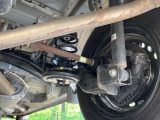 お車を安心してお乗りいただく為には、足回りの定期点検が欠かせません。サービスサポート(有償保証)では無料点検もご提供しており、安心のカーライフをお過ごしいただけるサポート体制が整っています。