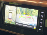 【パノラミックビューモニター】専用のカメラにより、上から見下ろしたような視点で360度クルマの周囲を確認することができます☆死角部分も確認しやすく、狭い場所での切り返しや駐車もスムーズに行えます。