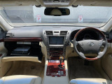 LS 600h バージョンS Iパッケージ 4WD 4WD 本革シート