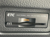 ◆【ETC】有料道路を利用する際に料金所で停止することなく通過できる、ETC車載器(ノンストップ自動料金収受システム機器)が装備されています。セットアップを行うことで利用可能になります。