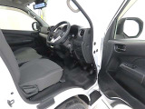 【禁煙車の定義】当店の定義・・・☆タバコ臭くない事☆コゲがない事☆灰皿等の喫煙器具が未使用の事 以上3項目をクリアした場合【禁煙車】と表示します。(現状を表しています。過去の事は、断定できません。)