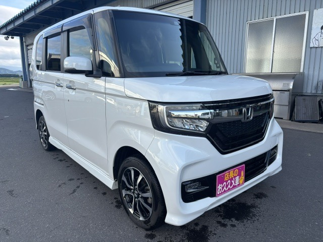 ホンダ N-BOXカスタム 