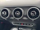 全車第三者機関鑑定済み★それでも伝わりづらい匂いや雰囲気等、是非お問い合わせいただけると幸いです★安心してお車選びをお楽しみください★LINE&ビデオ通話も対応★