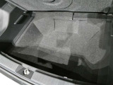 当店はお客様駐車場ももちろん完備しており、併せて新車も併設してますのでお気軽にご来店下さいませ。