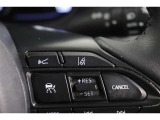 車線逸脱をブザーやディスプレイ等でお知らせするレーンディパーチャーアラート!