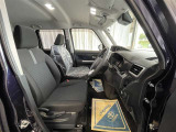 運転席シート廻りは使用感も少なく、良好な状態となっております♪丁寧に使われていた事がよくわかりますね(^^♪