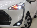 LEDヘッドライトです。デザイン性がよくとても明るいので、夜間の走行や悪天候でも安心です。しかも長寿命!