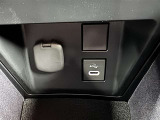 アクセサリーソケットが装備されています!