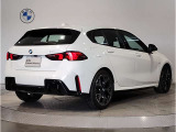 BMWのお車は、&ldquo;駆け抜ける歓び&rdquo;を体現しております。走行の安定性とコーナリングの良さを追求し、思い通りにハンドルの操作可能です。