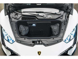 SKY GROUP : BMW、MINI、VOLVO、JAGUAR、LANDROVER、PORCHE、MASERATI、LAMBORGHINI、ASTON MARTINの9ブランドの輸入車を取り扱う正規ディーラーです。新潟・神奈川・東京にて販売展開しております。