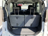 開口部の広いラゲージスペースは、ゴルフバックなどの荷物もラクラク積み込めます。