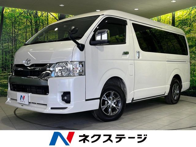 トヨタ ハイエースバン 