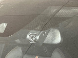 【ドライブレコーダー】ドライブレコーダー装備!走行中はもちろん、あおり運転や事故に遭遇した際、映像で記録し、万一のリスクに備えます。※記録用SDカードはお客様ご自身でご準備いただく必要があります。