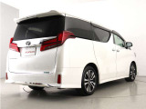 当店では、厳選された車両のみ展示しております。アルファード・ヴェルファイアに特化した専門店ならではの豊富な在庫の中から、お気に入りの一台をお探しください!
