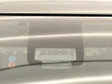 【トヨタセーフティセンス】走行中に前方の車両等を認識し、衝突しそうな時は警報とブレーキで衝突回避と被害軽減をアシスト。より安全にドライブをお楽しみいただけます。
