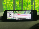 【360&deg;ビューモニター】専用のカメラにより、上から見下ろしたような視点で360度クルマの周囲を確認することができます☆死角部分も確認しやすく、狭い場所での切り返しや駐車もスムーズに行えます。