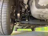 お車を安心してお乗りいただく為には、足回りの定期点検が欠かせません。サービスサポート(有償保証)では無料点検もご提供しており、安心のカーライフをお過ごしいただけるサポート体制が整っています。