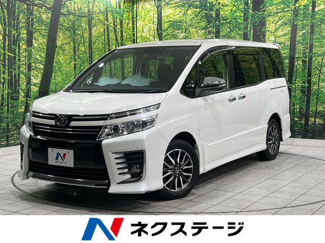 トヨタ ヴォクシー 