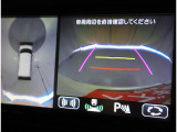 全方位カメラ装備☆前後左右4つのカメラが上から見ているように映すので安心して駐車できます♪