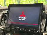 【純正10ナビ】人気の大型10.1インチナビを装備。存在感のある大画面はインパクト大!ナビ利用時のマップ表示は見やすく、テレビやDVDは臨場感がアップ!いつものドライブがグッと楽しくなります♪