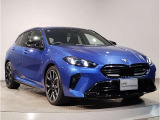 BMW認定中古車は第三者品質評価制度も採用しております。AIS方式による車両品質評価制度も導入し公平な車両コンデション評価を行うことにより車両品質の透明性を高めると同時に更なる信頼と安心をお届けします
