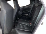 シックで汚れの目立ちにくいシートでしょ!シートの肌触りもなめらかでイイです!