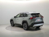U-CARの販売だけでなく、自動車保険・生命保険・携帯電話の販売も行っております