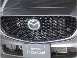 【フロントレーダーセンサー】フロントレーダーセンサーから送信される電波が前方車や障害物に反射し、もどってきた電波を検知することで制御しています。