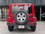 リアから見てもJeepだとすぐに分かります。