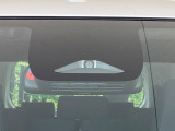 【トヨタセーフティセンス】走行中に前方の車両等を認識し、衝突しそうな時は警報とブレーキで衝突回避と被害軽減をアシスト。より安全にドライブをお楽しみいただけます。