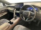 前方の見通しが良いすっきりした視界、誰でも扱いやすく運転できます。疲れにくく安心ドライブを更に快適なものにします!