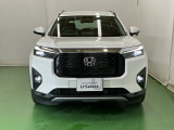 LEDヘッドライトを装備しています。LEDヘッドライトはとても明るく、雨の日や夜間走行も安全・安心です。オートライトコントロール付きで周囲の明るさに応じて自動で点灯・消灯します