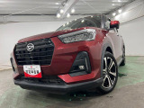 赤ロッキー入りました。令和3年式&times;走行2.7万キロのちょうどいいサイズ感。純正ナビ&全周囲カメラで使いやすさもしっかり。街でも映える一台です。