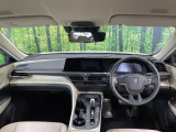 クラウンクロスオーバー 2.5 G アドバンスト レザー パッケージ E-Four 4WD 