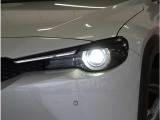 【LEDヘッドライト】省電力で長寿命の明るく運転しやすいLEDヘッドランプです。明るく照らすので暗い夜道からお客様を守ってくれます。お近くの広島マツダまでお越しください。