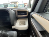 ☆車の保険は買ったところで加入するのがベストです。保険に関しても大手保険代理店をしておりますので安心してお任せください。不慮の事故の際も自社鈑金工場と連携して修理を進めてまいります☆