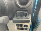 格納式ドリンクホルダー♪