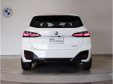 【認定中古車保証】BMW認定中古車は保証も充実しております。2年間もしくは、1年間の保証に加え、最大4年間までの保証延長も可能でございます(対象車種限定)!充実の保証で、安心してお車をご利用いただけます!