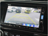 バックカメラが装備されており、後方の安全確認はもちろんのこと狭い場所での駐車や雨の日・夜間など視界の悪いコンディションでのストレスの軽減にもなります!