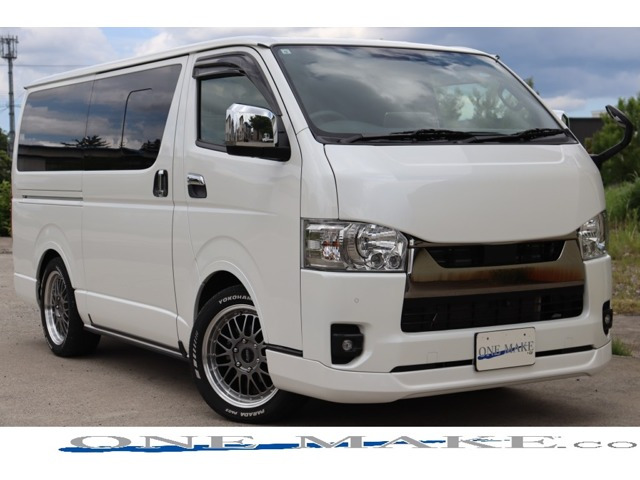 トヨタ ハイエースバン 