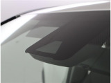 TOYOTA SAFETY SENSEは道路状況、車両状態、天候状態及びドライバーの操作状況などによっては、作動しない場所があります。あくまで運転補助機能です。