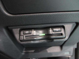ETC 車載機です ビルトインタイプで高速道路の必需品ですETC搭載車両しか通過できないマス-トICも利用できます