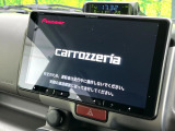 【9インチ型ディスプレイオーディオ】お持ちのスマホやMP3プレイヤーとの無線接続で音楽再生が可能!コードで繋ぐわずらわしさも無く、手軽にお気に入りの音楽を楽しめます。