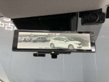 スマートルームミラーも付いてます☆後方ピラーや荷物、後席に同乗している方や曇りなど視界が遮られた場合でも後方カメラからの映像で安全確認をすることが出来て安心です☆