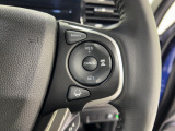 Hondaセンシングの機能のひとつ、アダプティブクルーズコントロール付!アクセルから足を離しても設定したスピードと前車との車間を保ち走行してくれます!車線維持もアシスト☆高速道路で疲労軽減ですね☆
