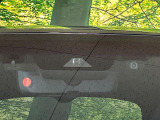 【トヨタセーフティセンス】走行中に前方の車両等を認識し、衝突しそうな時は警報とブレーキで衝突回避と被害軽減をアシスト。より安全にドライブをお楽しみいただけます。