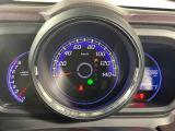 【スピードメーター】メーターがシンプルで見やすく運転しやすいですね!