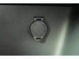 【アクセサリーソケット】12Vのカー用品等の電源供給が可能です。